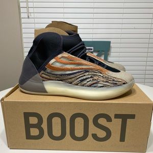 Yeezy Adidas QNTM Flash Orange Size 12.5